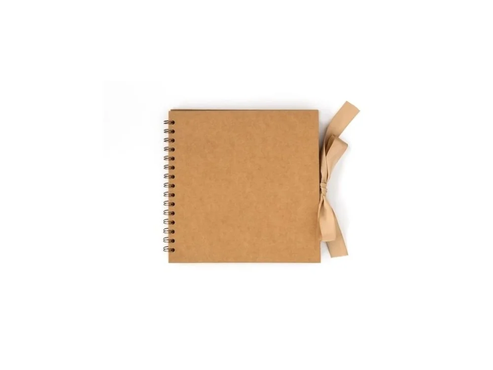 Kreativní album 205 × 205 mm – 35 listů, různé barvy Sleva